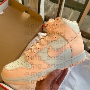 Nike Dunk High Crimson Tint